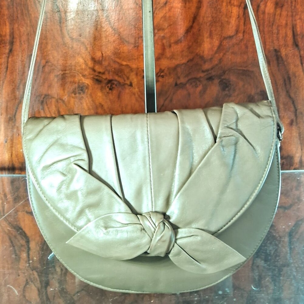 Vintage taupe leather bag by Rowallan made in Scotland
